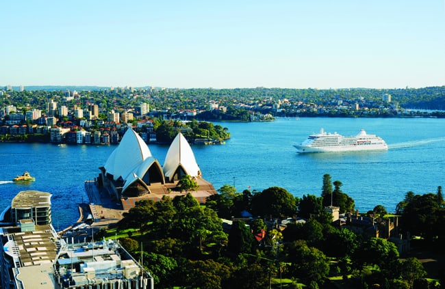 Silver Shadow in Sydney