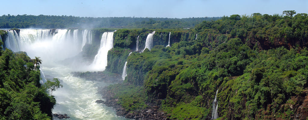 Iguaza Falls, Argentina, Mendoza, Buenos Aires, gauchos, Argentina's bicentennial