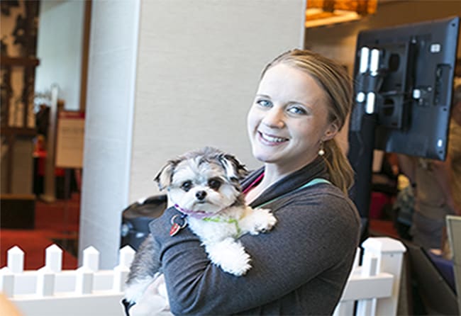 Since 2012, the association has been working with local organizations in its meeting city to bring in a collection of canines daily for an adorable meet-and-great session on the show floor.