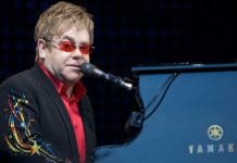 Elton John, meetings