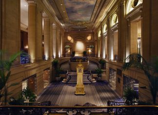 Hilton Chicago, hot deals, meeting deals, meeting packages, historic hotels, Chicago
