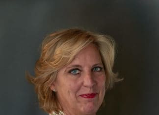 Industry Mourns Four Leaders