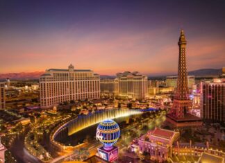 35,000 Las Vegas Hospitality Workers Threaten Walkout