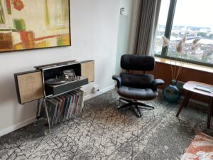 60s suite boston sheraton