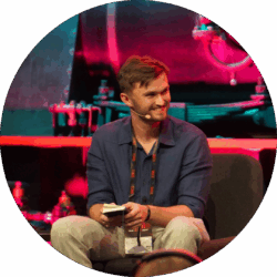 Noah Cheyer, co-founder of a speakers bureau that specializes in presenters fluent in AI called Speak About AI