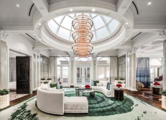 Caesars Palace Enters a New Era of Opulence