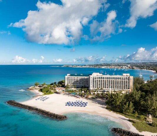 Hilton Barbados Completes Meeting Space Renovations Newly renovated event space at Hilton Barbados Resort celebrates island character within a modern framework.