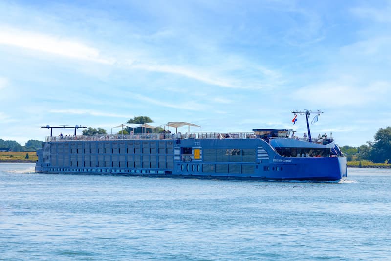 Transcend Cruises' MS Connect (Photo: Michiel Ton).