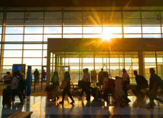 Dolly Parton: Nashville’s New Airport Name?