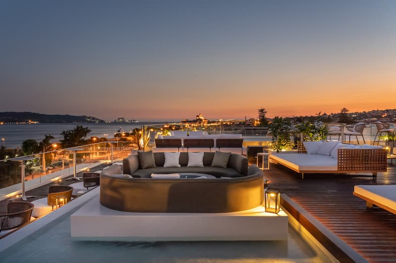 ICON Rooftop & Bar at Hyatt Regency Lisbon.