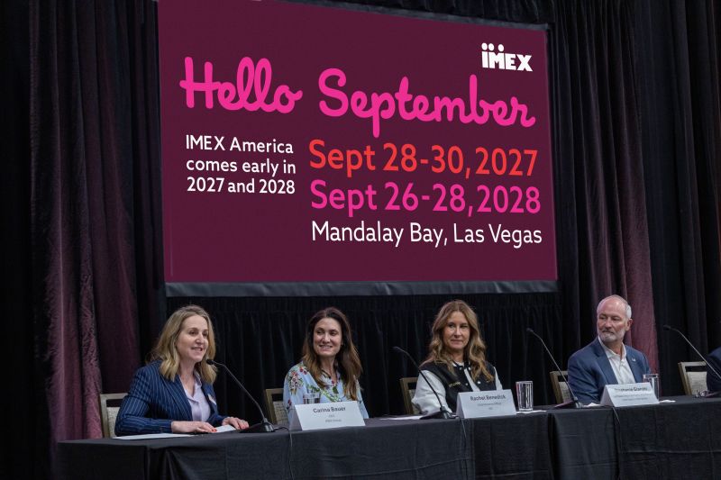 (l-r) Carina Bauer, Rachel Benedick, Stephanie Glanzer, Steve Hill.