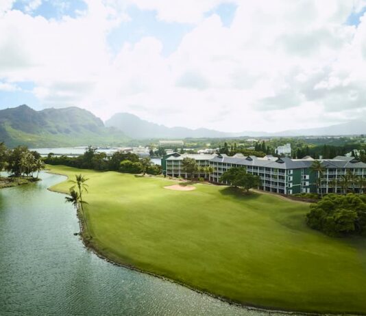 Hilton Opens New Curio Collection Resort on Kauaʻi